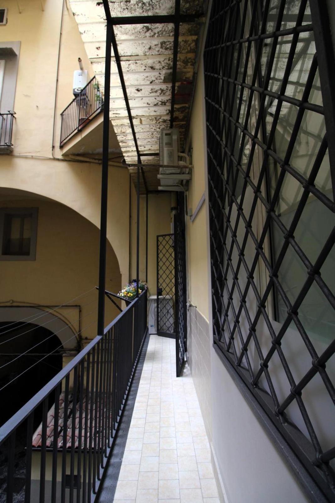 Lizzy'S House Nápoles Exterior foto